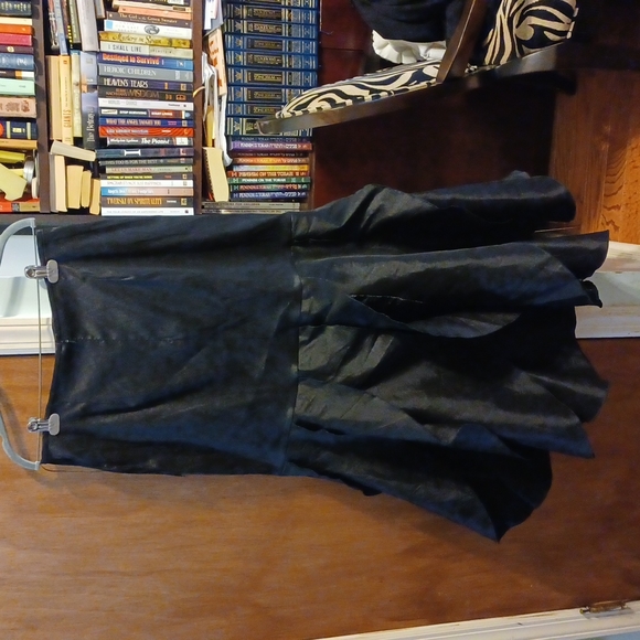 Dressbarn formal skirt size 14 - Picture 3 of 6